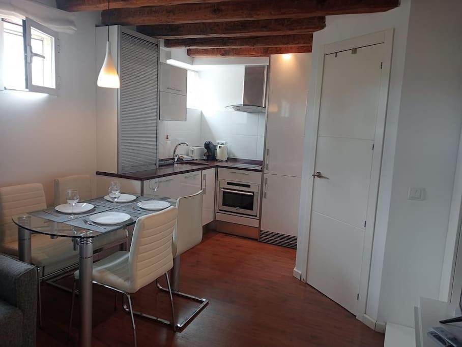 Emblematic Flat In Madrid Central - Arenal Esterno foto